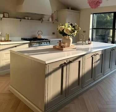 Quartz kitchen island by RH Stone Surfaces