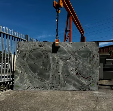 Quartzite Roma Imperial worktops - Newcastle Quartzite Worktops - RH STONE SURFACES 01914545600