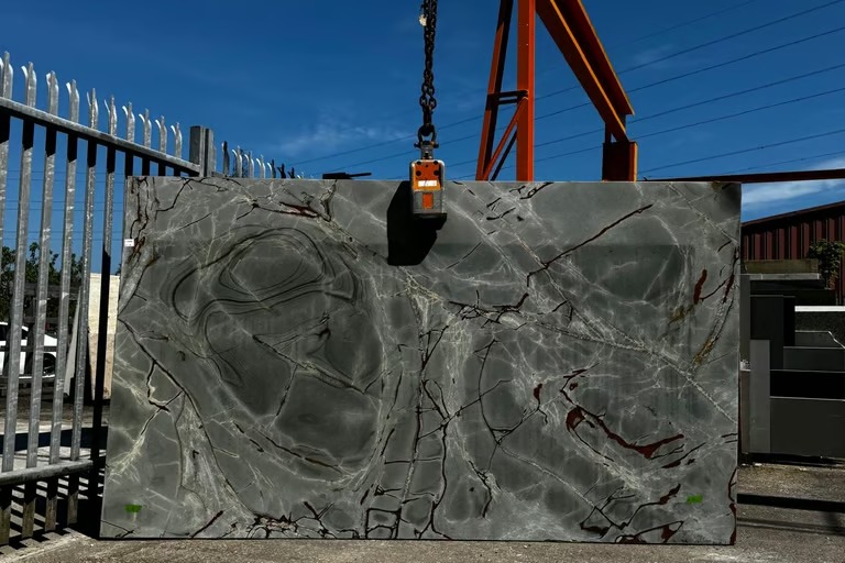 Quartzite Roma Imperial worktops - Newcastle Quartzite Worktops - RH STONE SURFACES 01914545600